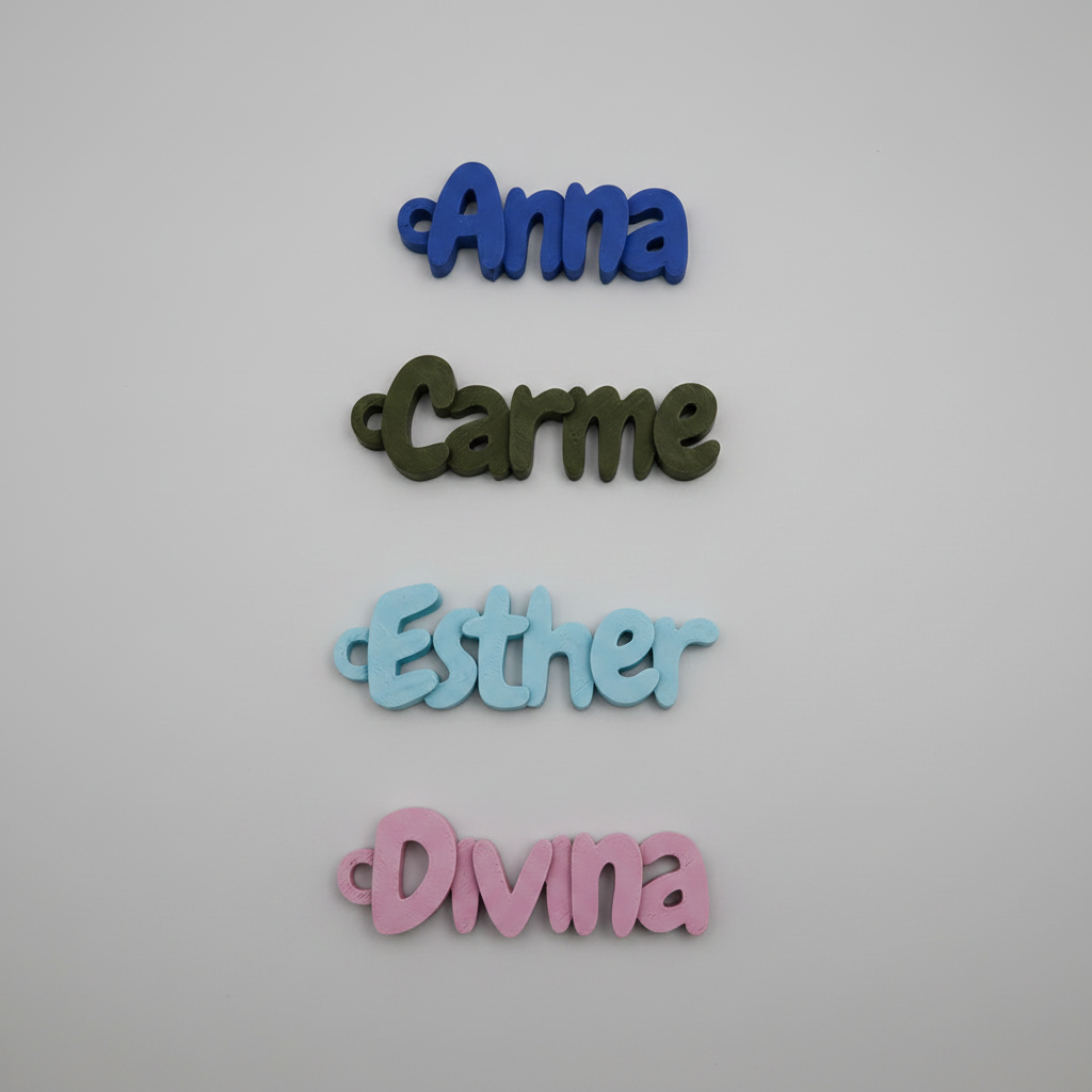 Nombres personalizados impresos en 3D en varios colores